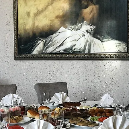 Golden Ξενοδοχείο