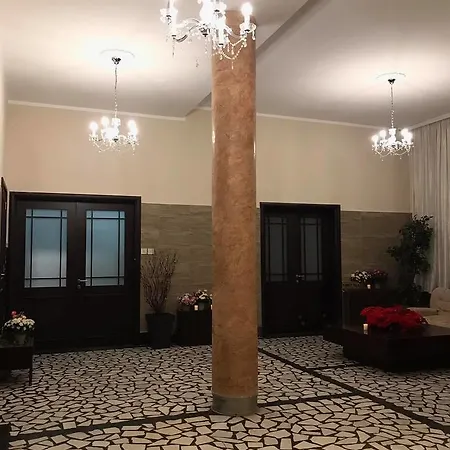 Golden Ξενοδοχείο